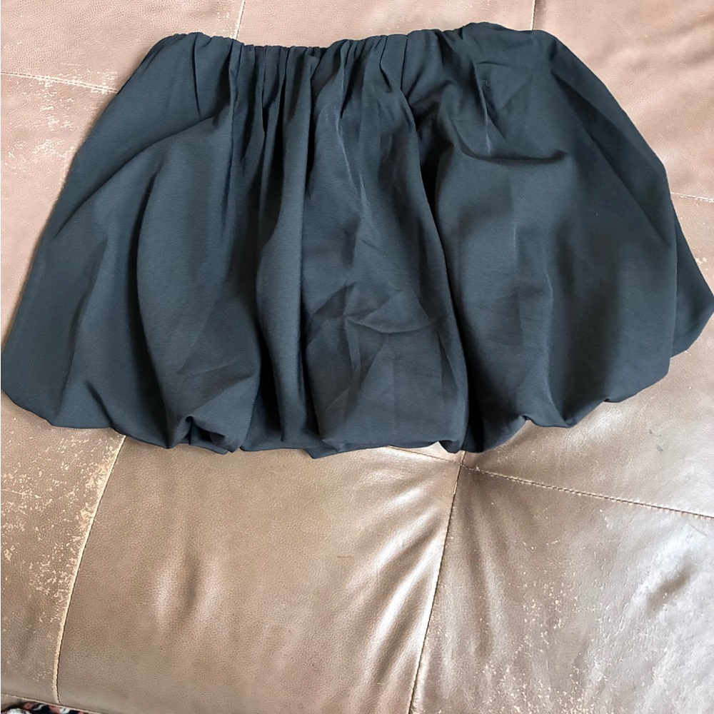 SHEIN Elegant Black Gathered Mini Skirt